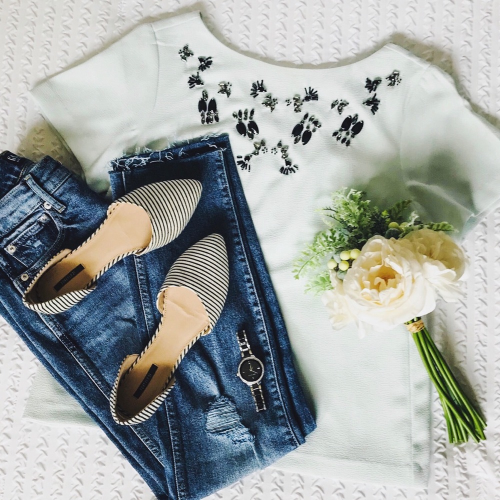{ striped flats }